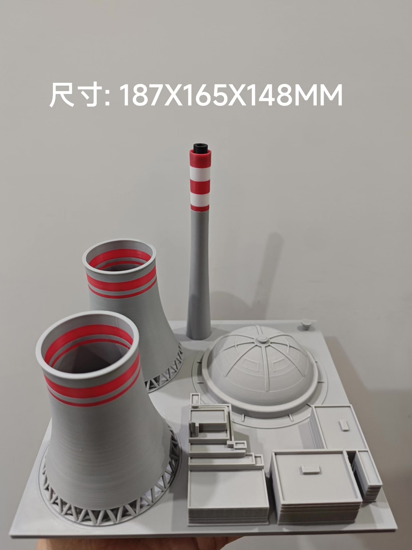 3Dプリント製ミニ火力発電所モデル（煙突と冷却塔付き）、工業 - 3D Printing Industrial のレビューと価格